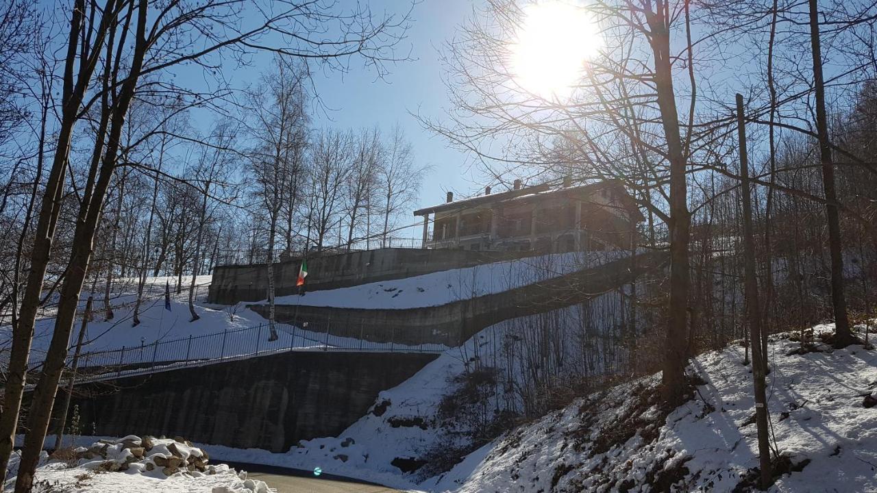Il Riposo Del Guerriero Corio Exterior foto
